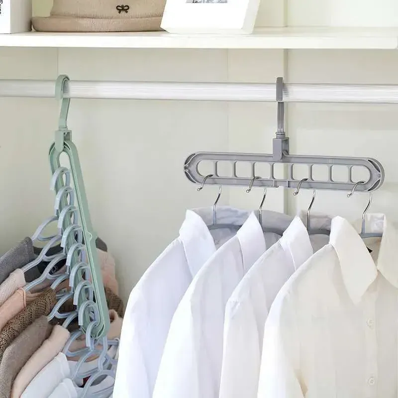 Multi Purpose 8 Hooks Hangers - Image 3
